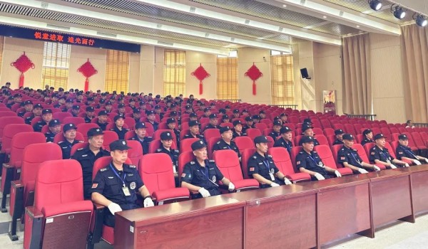 長沙紅光保安服務(wù)有限公司,長沙安保服務(wù),長沙安全服務(wù),長沙非武裝押運(yùn),勞務(wù)派遣服務(wù)